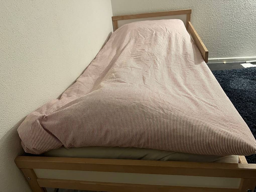 Letti: Sniglar Ikea Kinderbett – Usato da Zürich venduto da sua_8b9h 1