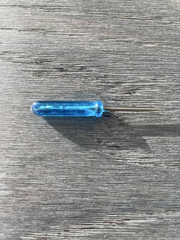 Alle Werkzeuge: Mini-Schraubenzieher 1.7 mm Blau – Gebraucht aus Hünenberg von Betsch1 1