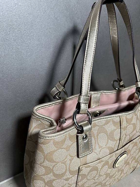 Borse da donna: Coach Tasche  – Usato da Dällikon venduto da Anna.s.45 1