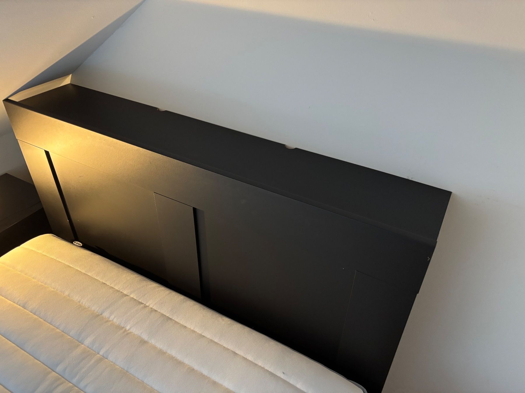 Ikea Betten: Ikea Brimnes Bettkopfteil mit Staufächern Schwarz – Gebraucht aus Zürich von vin_vq88 3