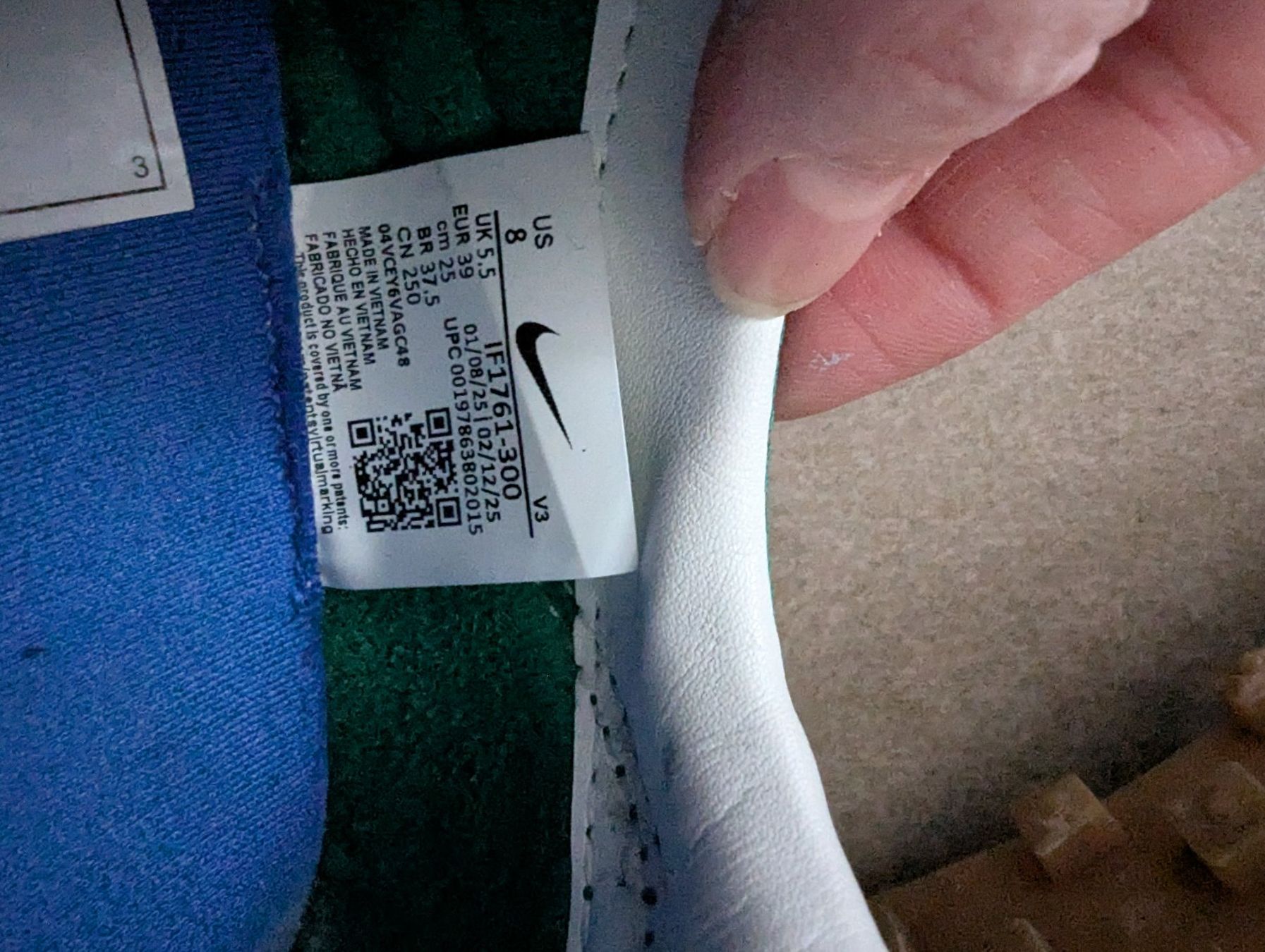 Nike Scarpe da donna: NIKE Turnschuh Gr. 39 – Usato da Liestal venduto da Nizli 3