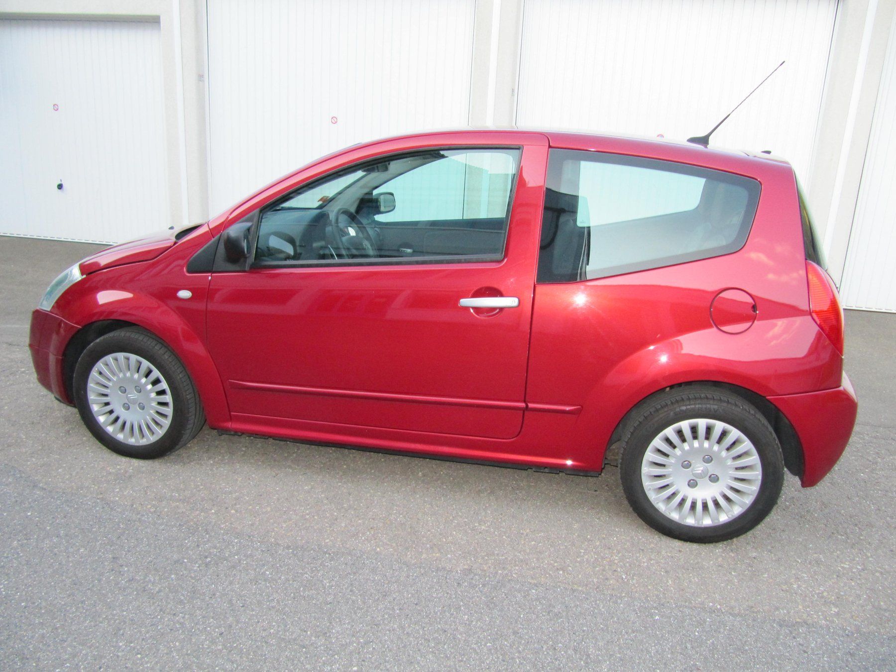 Citroën Automobili: Citroën C2 1.4 i – Usato da Alt St. Johann venduto da domivan