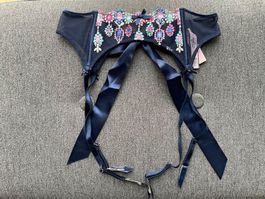 Victoria’s Secret Garter Belt XS/S NEW