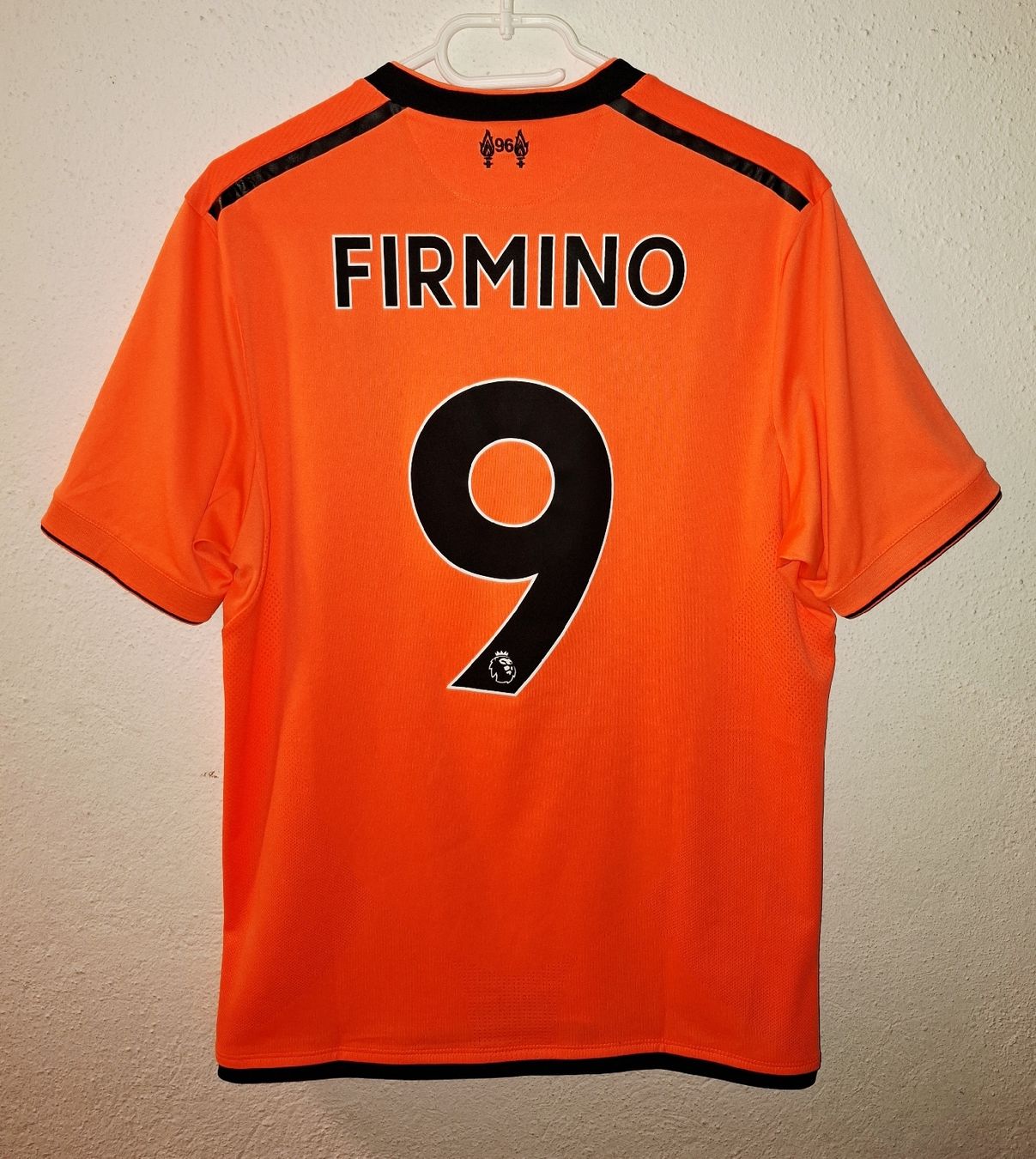 Canottiere & Pantaloni: Liverpool Trikot Gr. M – Usato da Ammerswil AG venduto da Treemountain