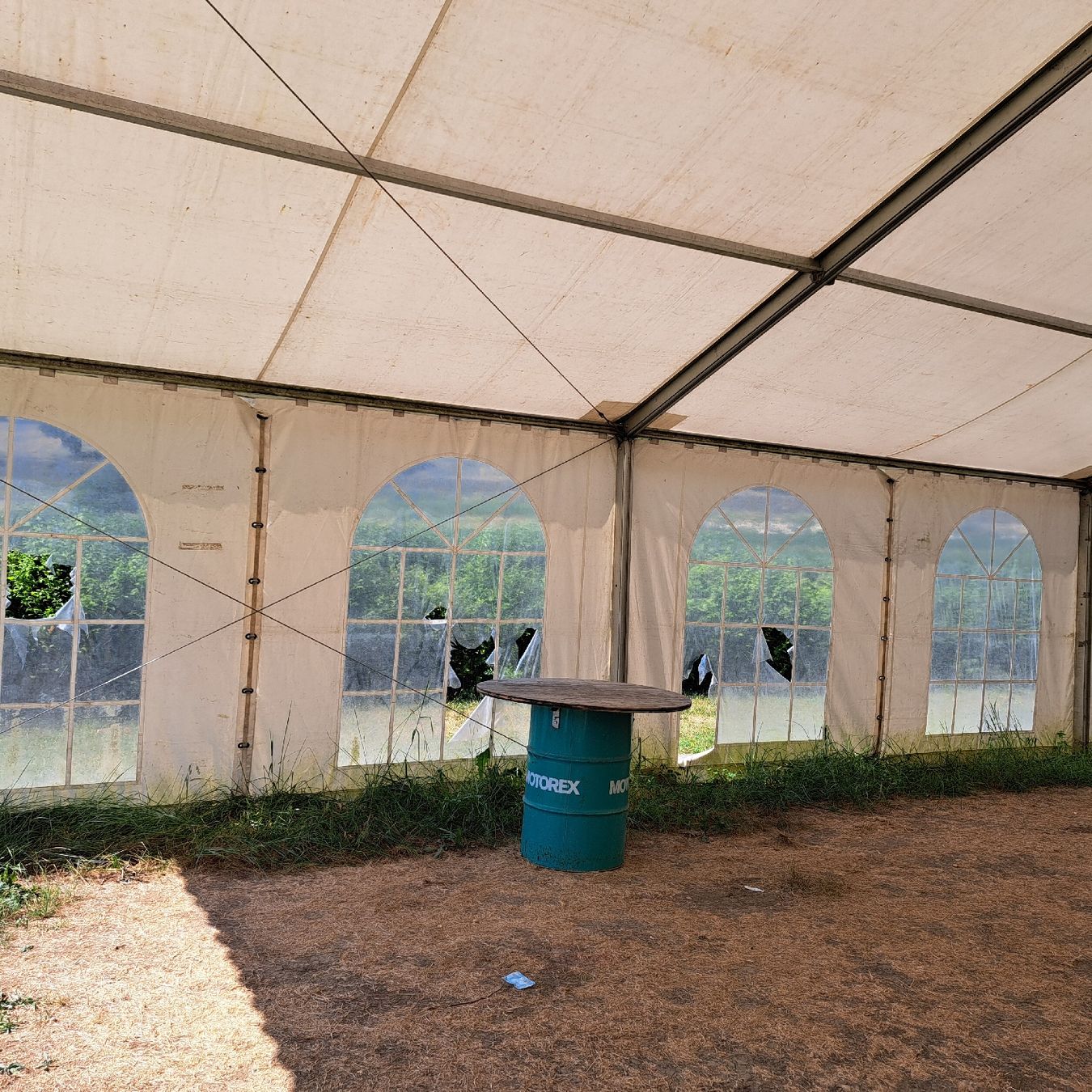 Tentes & Pavillons: a vendre tente – D'occasion à Saulcy par m.w94 1