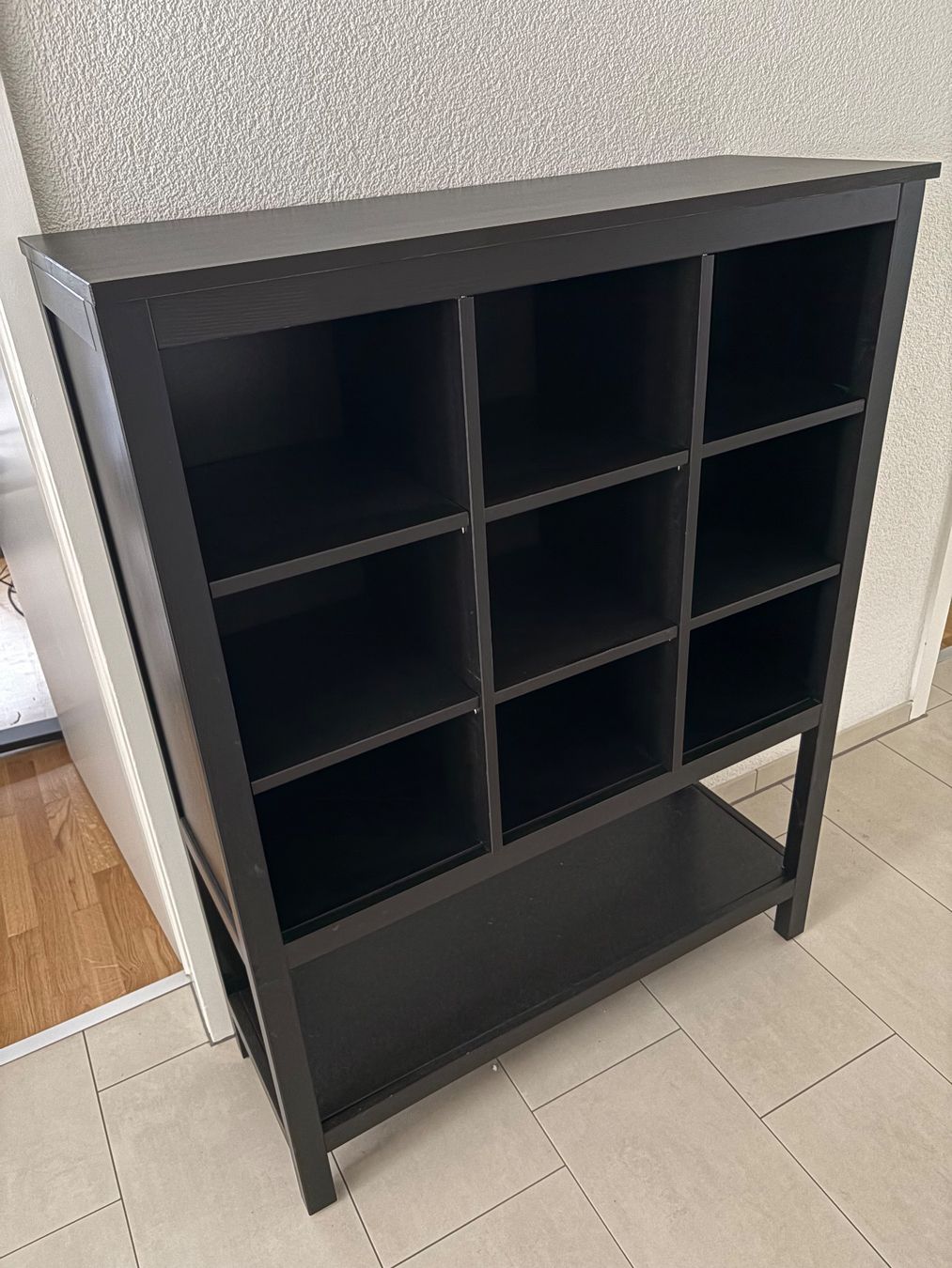 Ikea Cassettiere: Ikea Hemnes Kommode / Regal offen – Usato da Goldach venduto da sas_2tkv