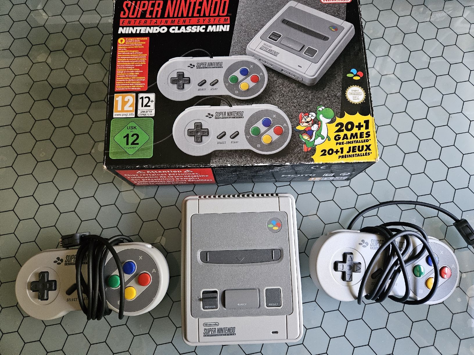 Nintendo Konsolen: Super Nintendo Classic Mini  – Gebraucht aus Genève von Pedro67