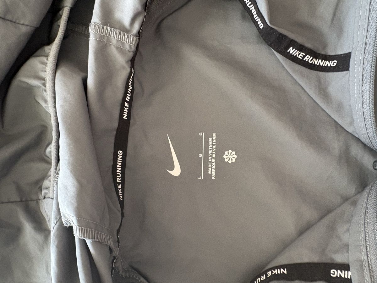 Nike Giacche: Nike running Tracksuit – Usato da Yens venduto da Tone_Y7 1