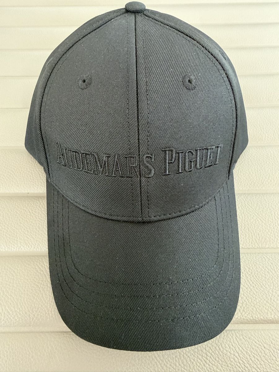 Audemars Piguet Copricapi, berretti & cappellini: Audemars Piguet casquette noire Originale – Nuovo (secondo la descrizione) da Biel/Bienne venduto da lolo1972 1