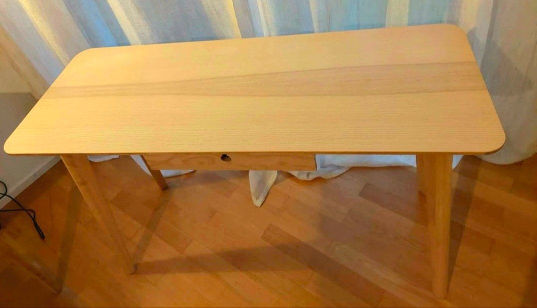 Ikea Scrivanie: Ikea wooden desk – Usato da Zumikon venduto da svanch 2