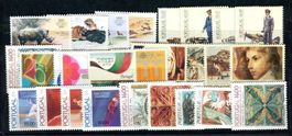 Portugal ano 1984 s/ charneira MNH **