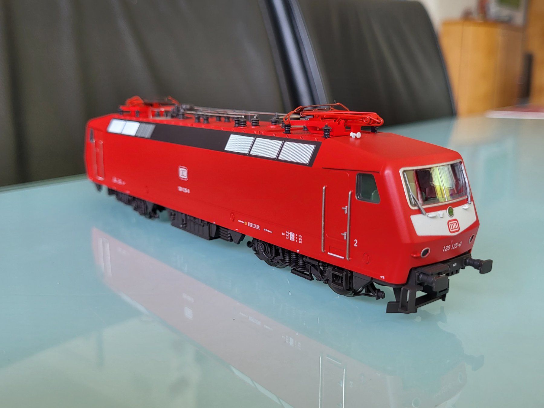 Trix Modelleisenbahnen: H0  TRIX  22603  DB  Baureihe 120 NEU ! – Neu und originalverpackt aus Oberburg von sensetal 4