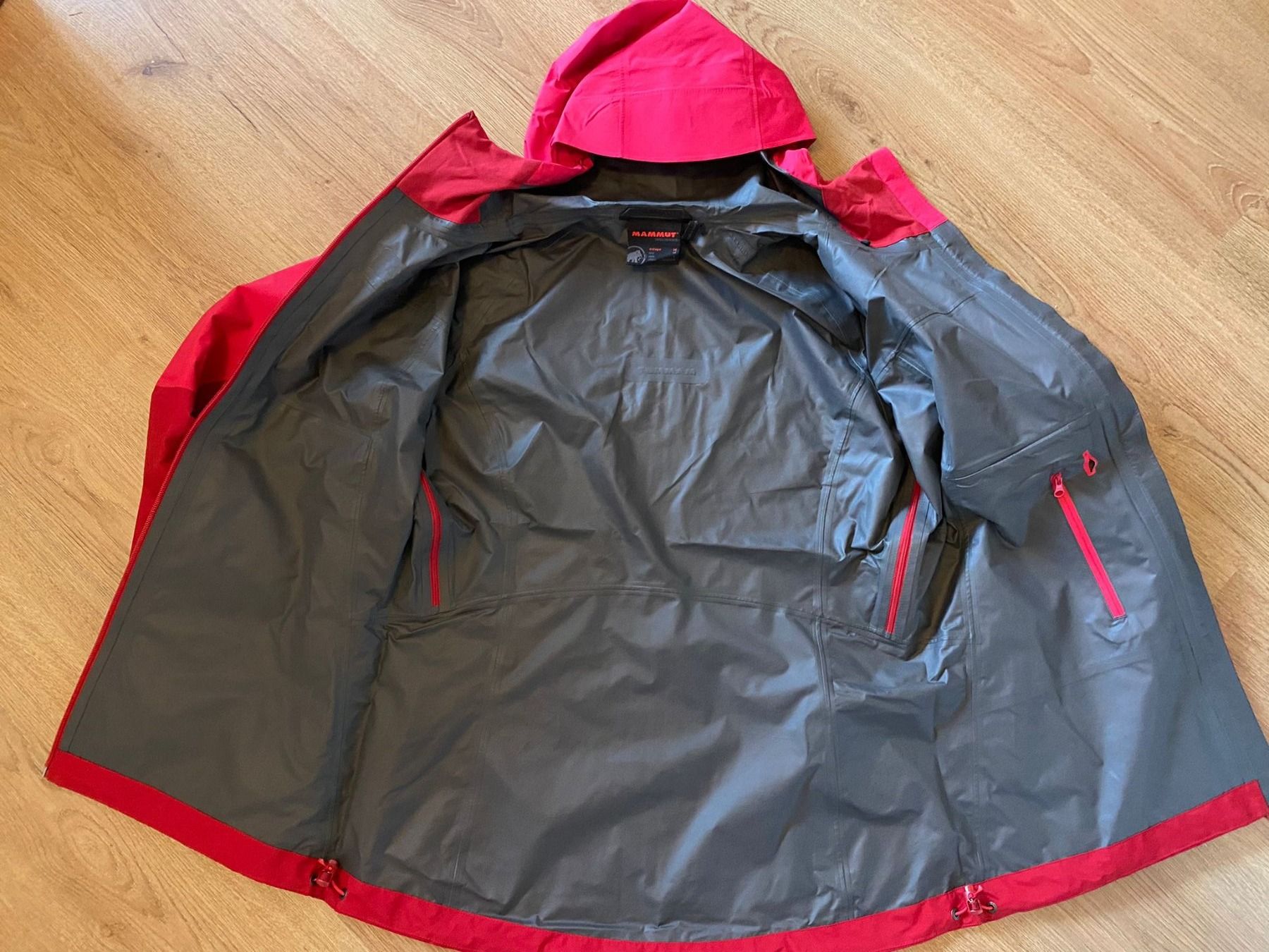 Mammut Giacche: Mammut Goretex Jacke M - NEU – Nuovo (secondo la descrizione) da Ebikon venduto da brombomboli 4