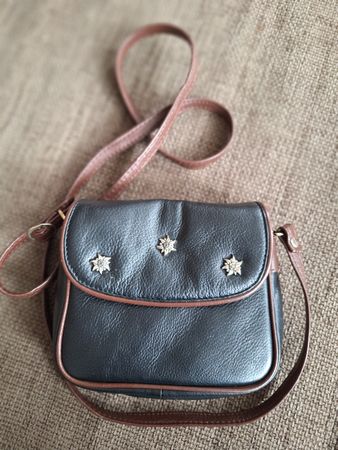 Handytasche mit Edelweiss-Motiv