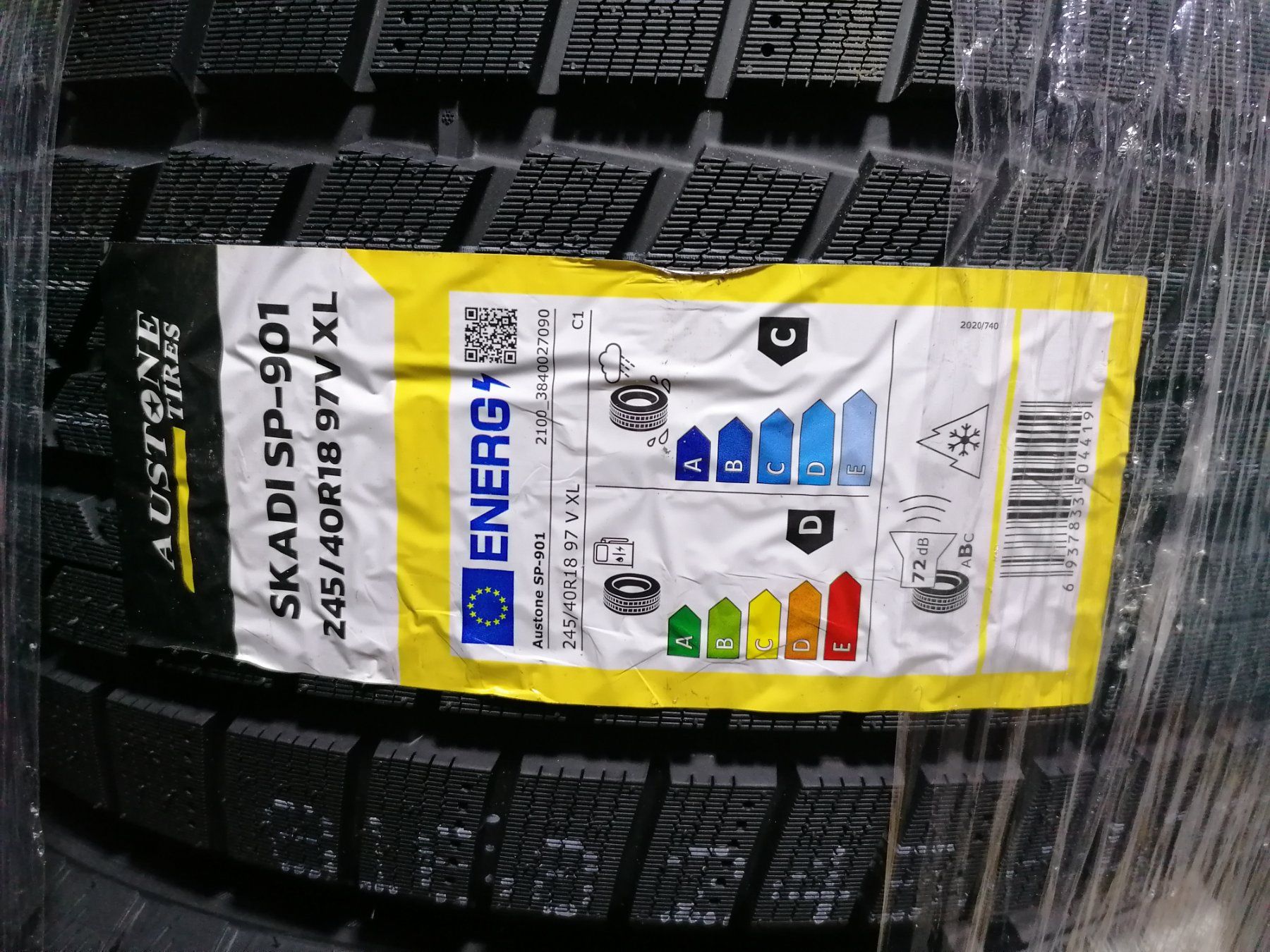 Pneumatici & Ruote complete: 4x Pneu M+S 245/40R18. neufertig. – Usato da Biel / bienne venduto da Sarouch9 4