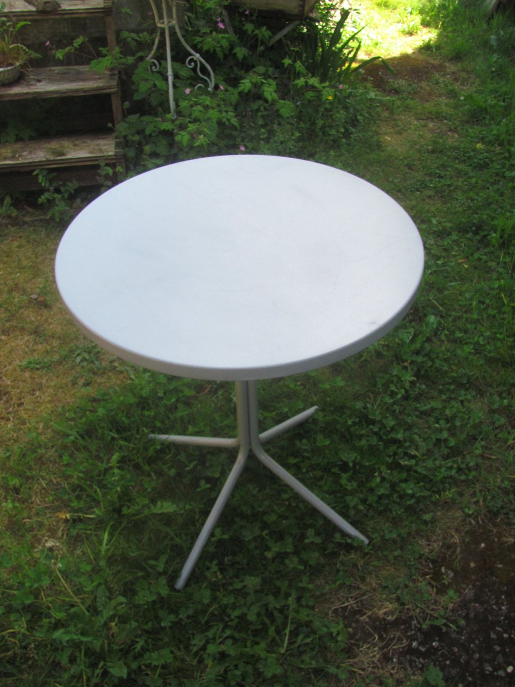 Schaffner Tavoli: Gartentisch Schaffner PIX 60cm - OK - hellgrau/silber – Usato da Malters venduto da Monark