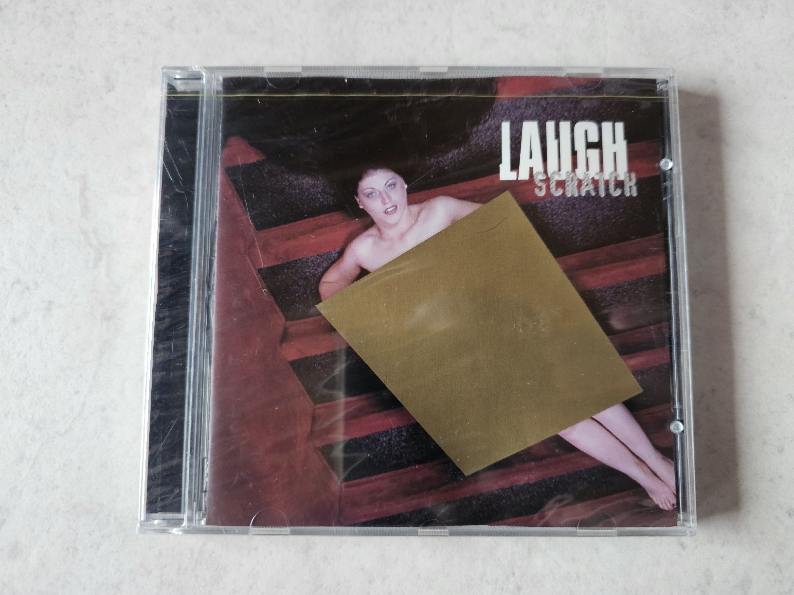 CD: Laugh  -  Scratch  /  Fabrikneu – Nuovo e nell'imballaggio originale da Schneisingen venduto da backstore24