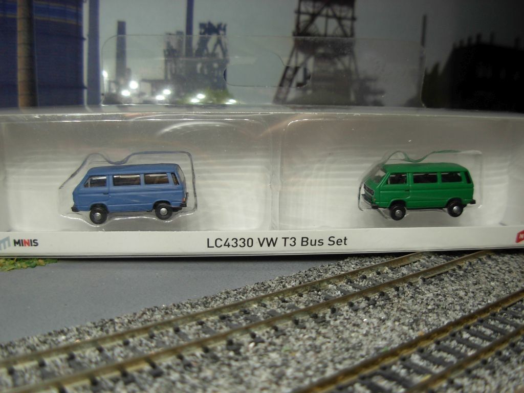 Modellini di ferrovie: N: VW Bus Duo von Minis – Nuovo (secondo la descrizione) da Oberrieden venduto da Hobbyschiff