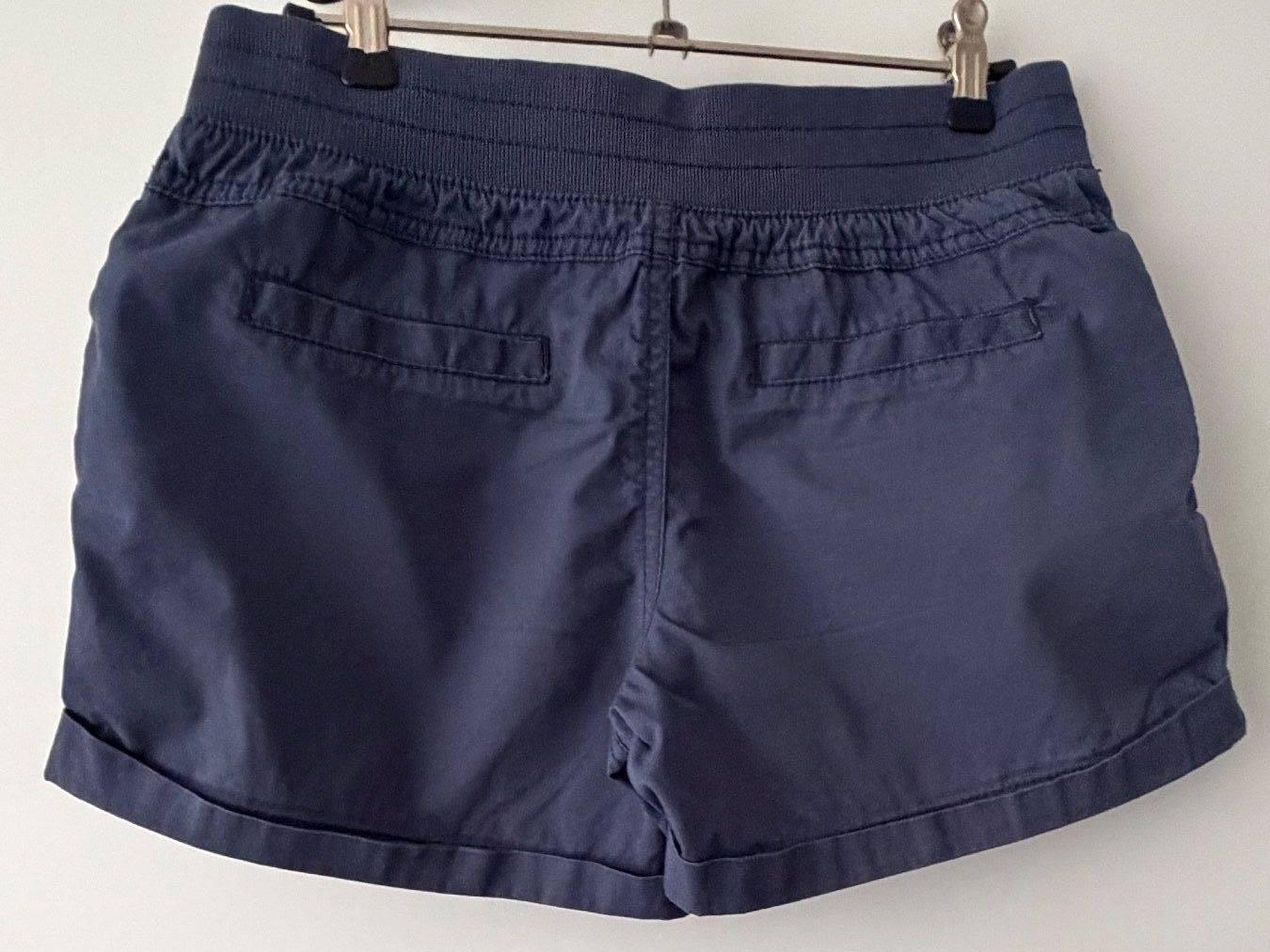 Pantaloni: Shorts, dunkelblau, Clockhouse, Grösse 36 – Usato da Niederteufen venduto da biendlee 1