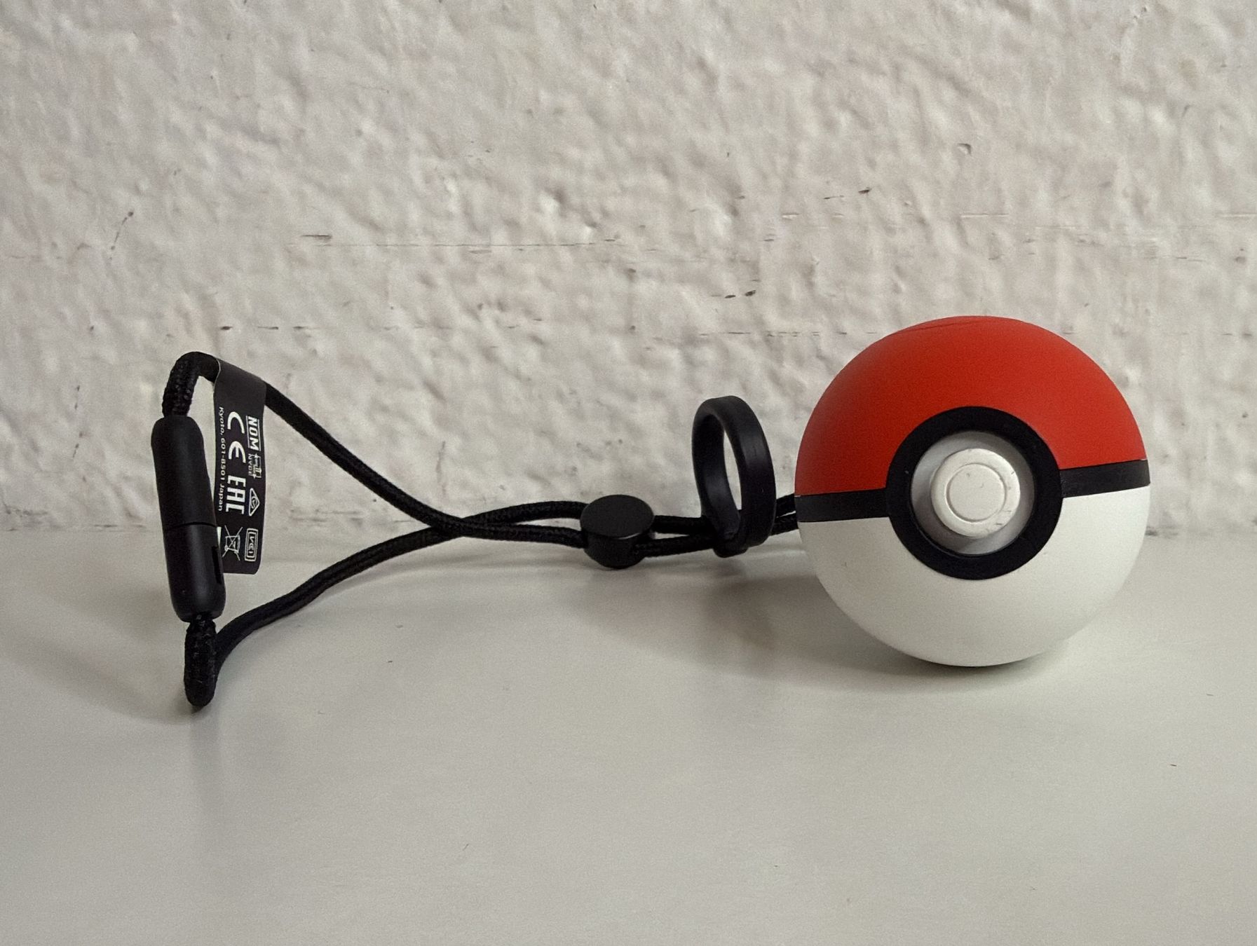 Controller: Nintendo Pokéball Plus Controller für Nintendo Switch  – Usato da Ehrendingen venduto da lax21 1