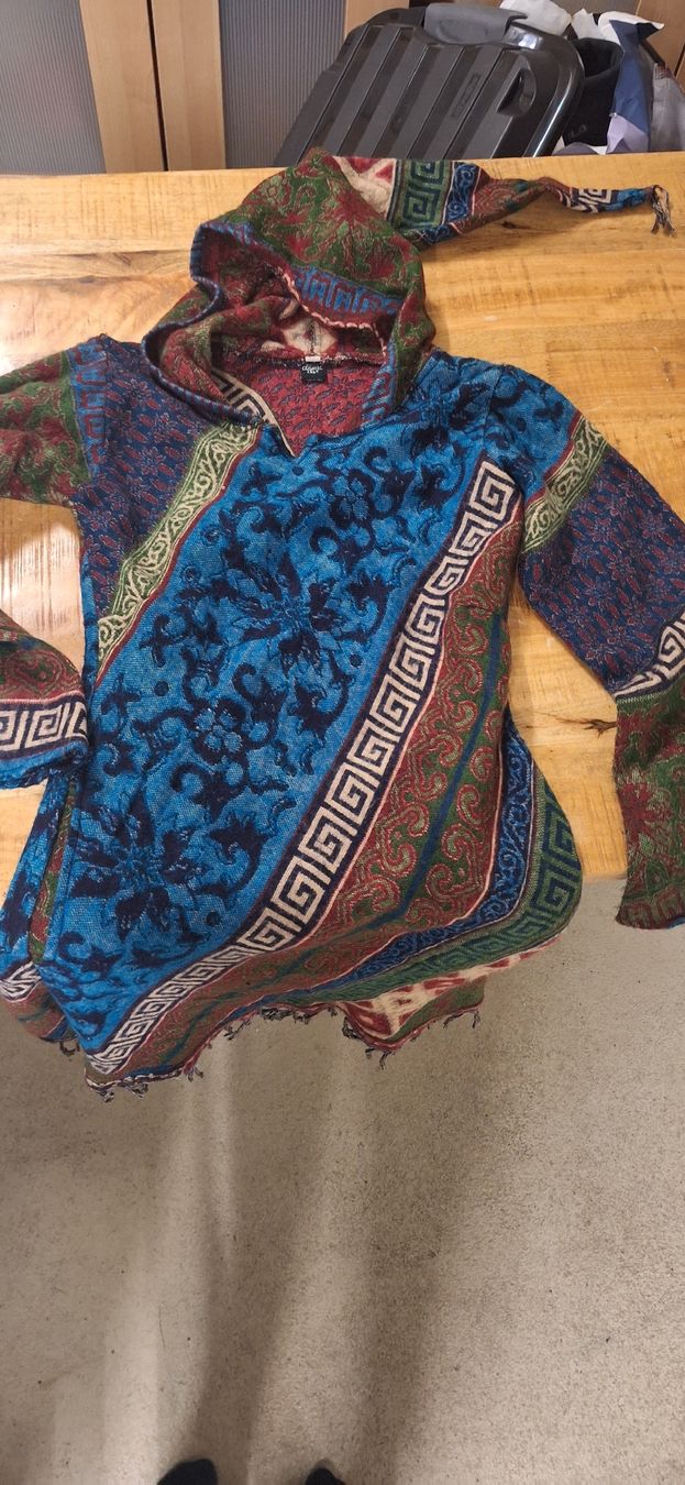 Maglioni & Felpe: Cosmic Celt Kapuzenpullover bunt Grösse M  – Nuovo (secondo la descrizione) da Gretzenbach venduto da Chillkrot 7