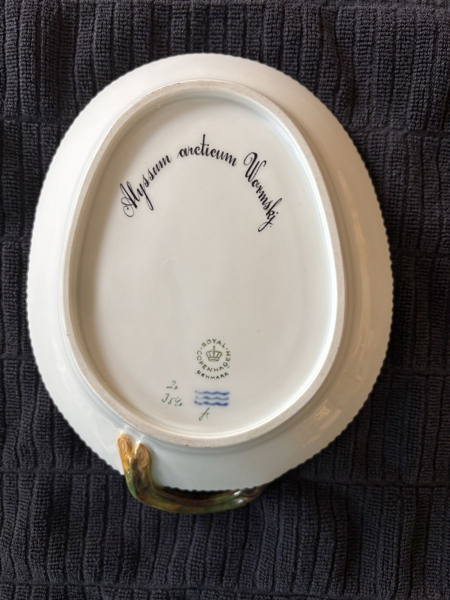 Royal Copenhagen Piatti: Royal Copenhagen Flora Danica Serving Dish – Usato da Rifferswil venduto da jasonevans76 2