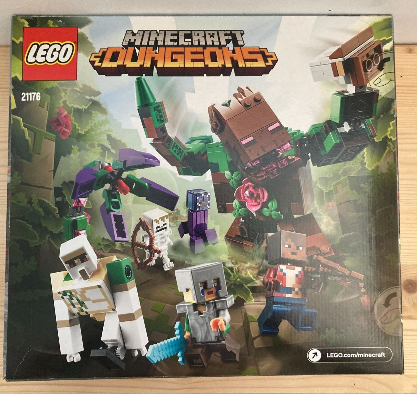 Lego Spielzeuge: Lego Minecraft Dungeons - Der Dschungel-Bewohner – Neu und originalverpackt aus Gretzenbach von Winery