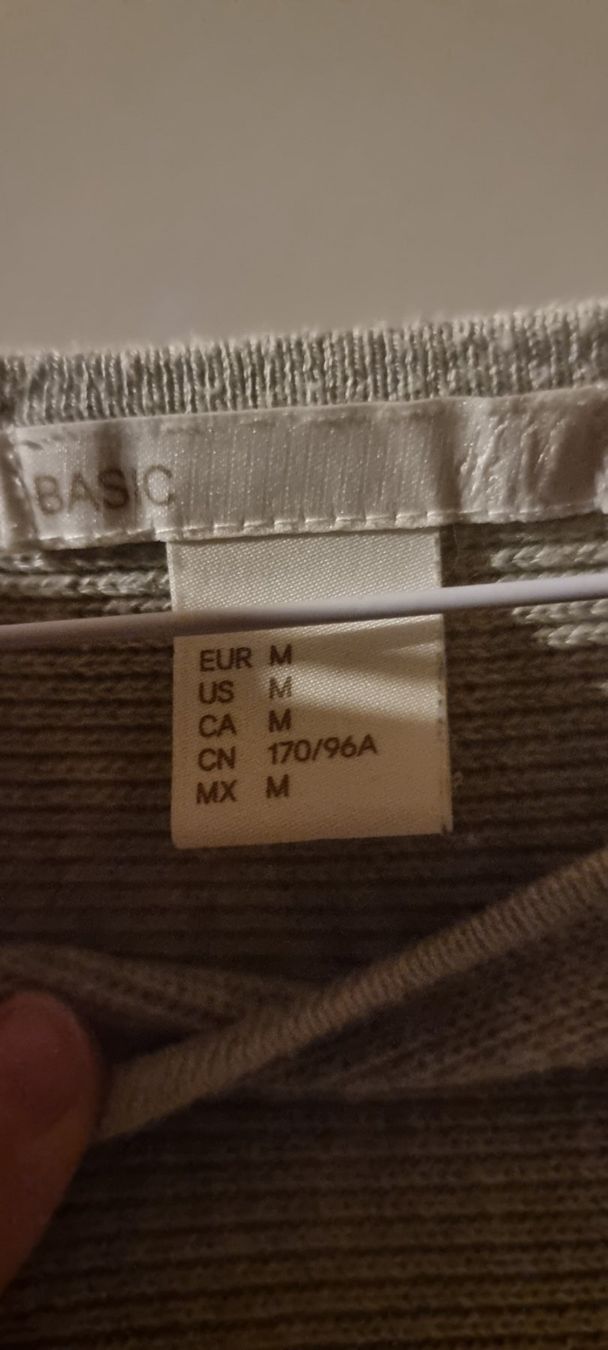 H&M Pullover & Sweatshirts: Pullover – Gebraucht aus Rupperswil von greenangel4 1