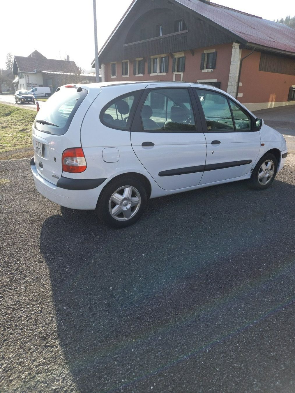 Renault Autos: Renault Scénic ,  "expertisé" – Gebraucht aus La Sagne NE von rolbt 1