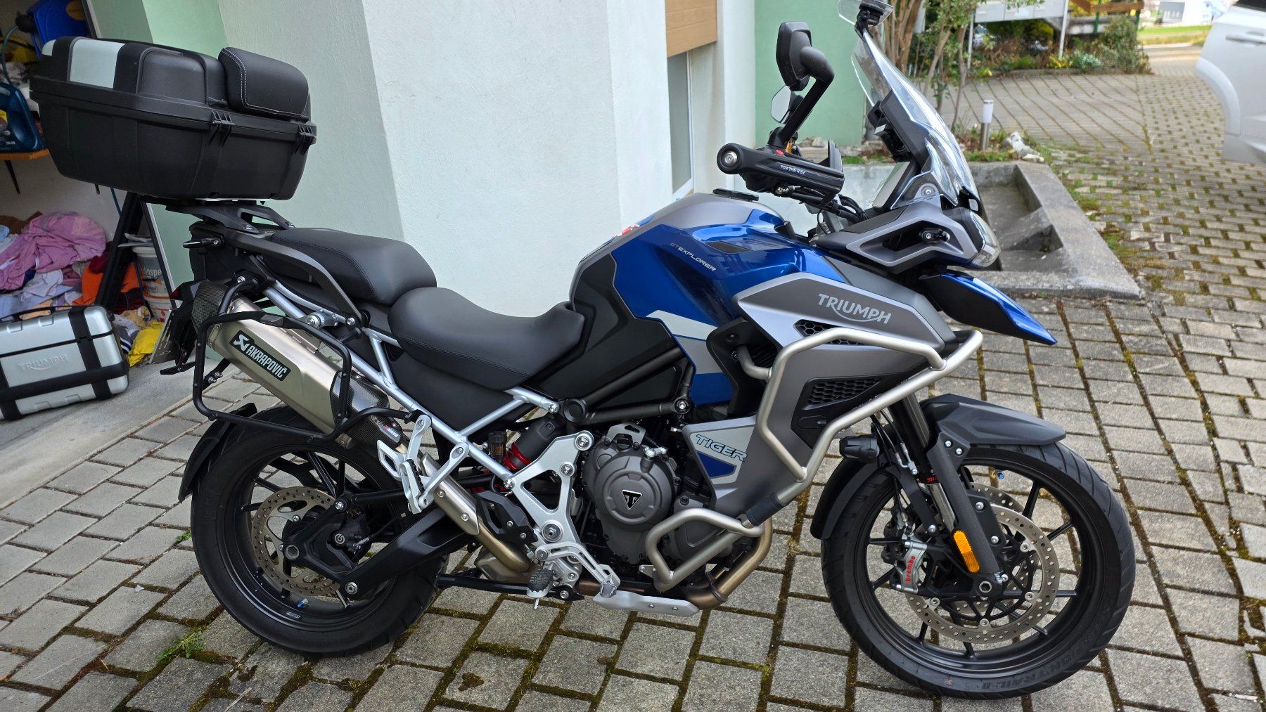 Triumph Enduro: Neuwertige Triumph Tiger 1200 GT Explorer – Neu (gemäss Beschreibung) aus Trimmis von hitschi01 8