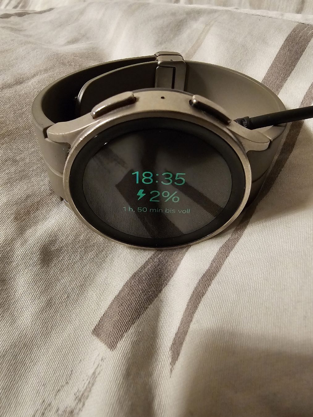 Samsung Smartwatch: Samsung Galaxy Watch5 Pro – Usato da Wettingen venduto da Alidapi 1