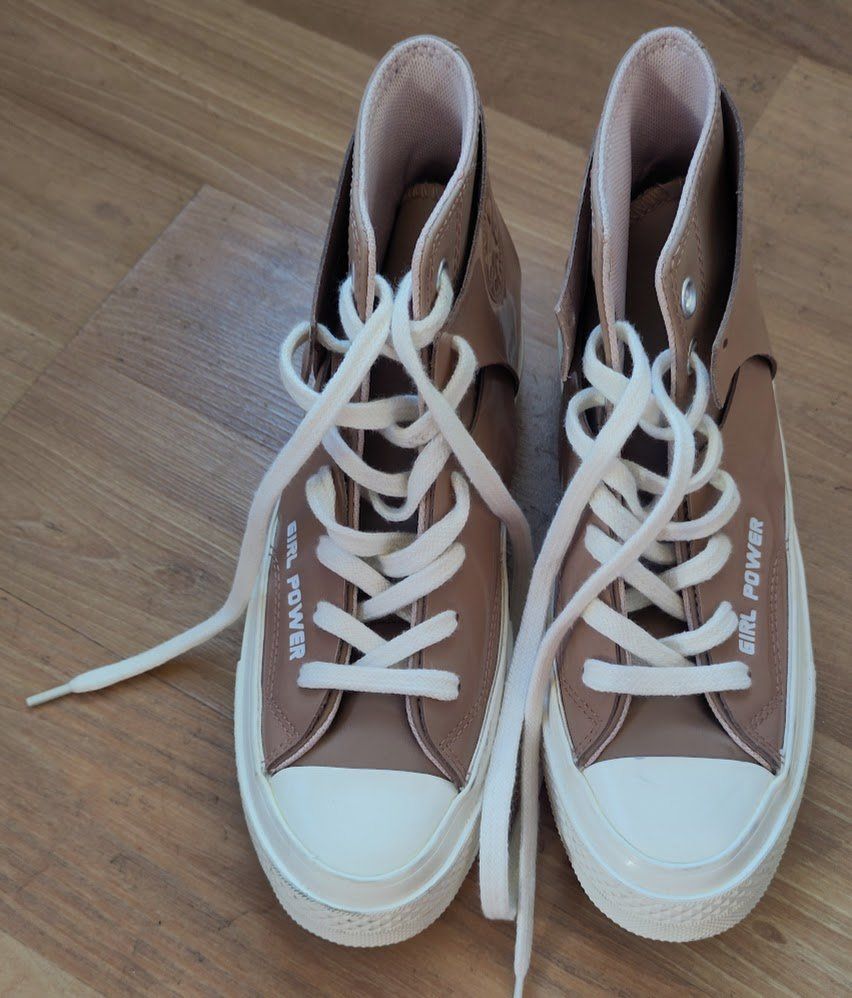 Converse Damenschuhe: Converse X Feng Chen Wang, Gr. 36,5 – Gebraucht aus Lugano von kat_lm5b 1