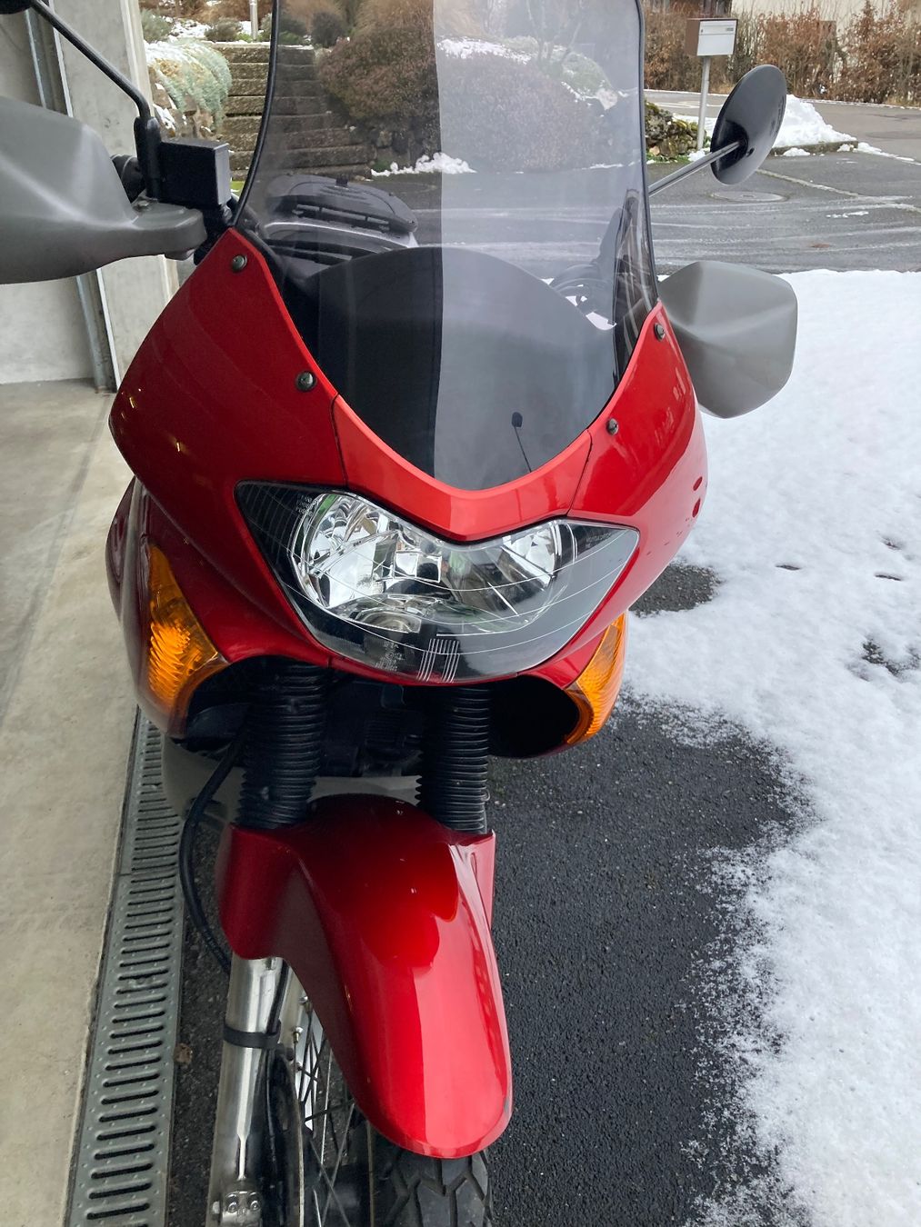 Honda Touring: Honda Transalp XLV 650 Motorrad – Usato da Frenkendorf venduto da Elomi 2