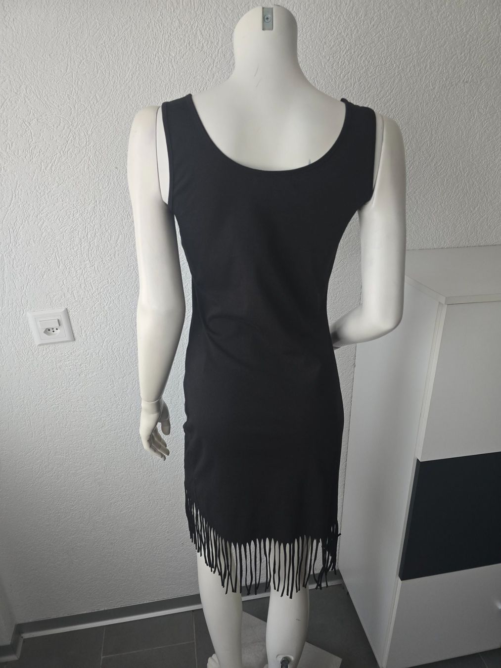 Kleider: Robe noir a frange T-M – Gebraucht aus Les Verrières von kitel79 8