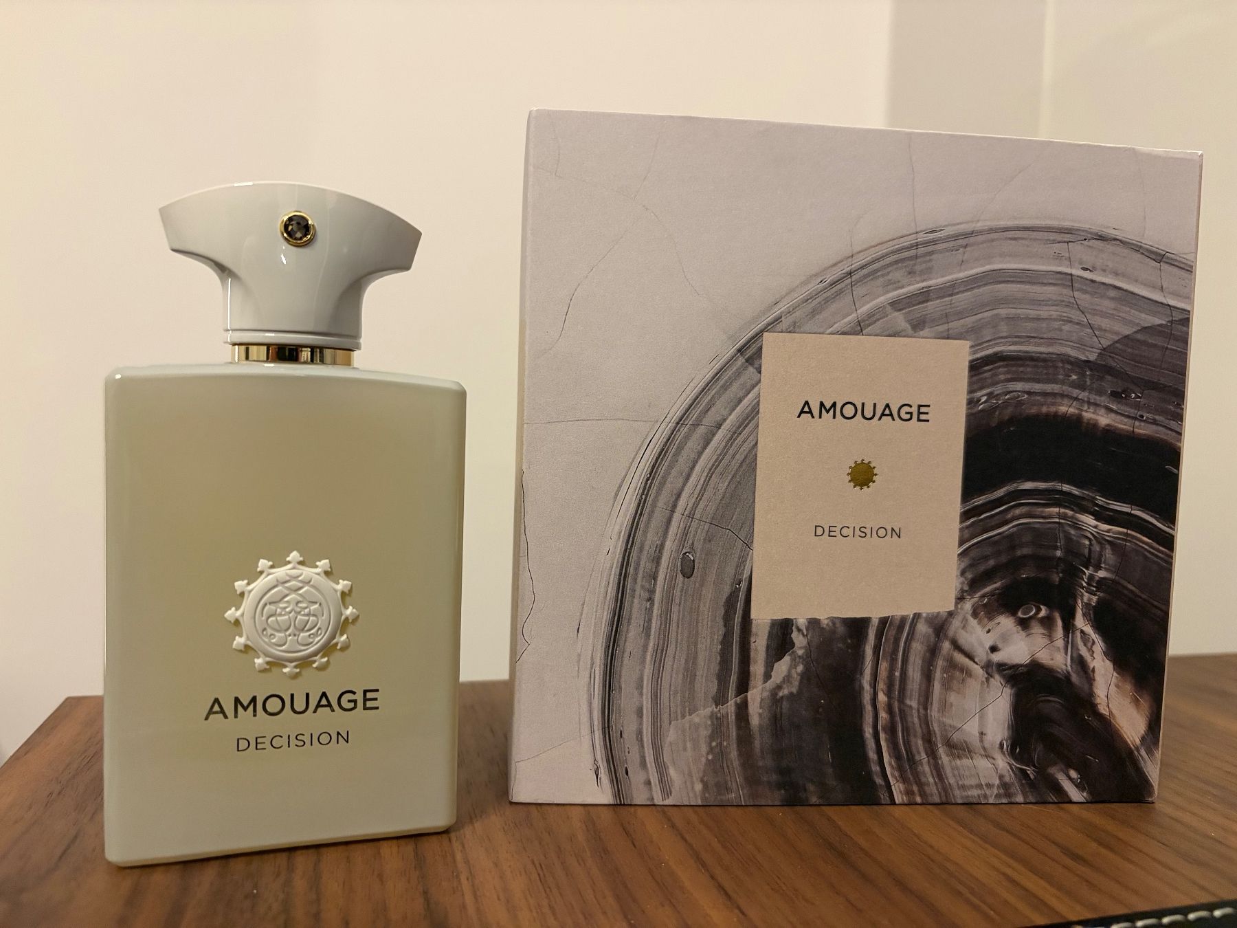 Amouage Profumi & Eau de Toilette: Parfumprobe | Amouage Decision, 5ml – Usato da Bassersdorf venduto da ScentVibes 1
