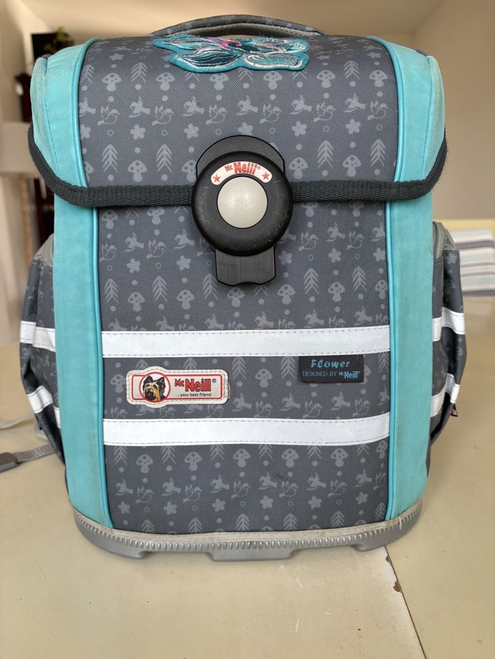 Mc Neill Kindertaschen: Schulsack Mac Neill – Gebraucht aus Basel von Mederic-33 1