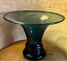 Beau vase bleu en verre soufflé art Déco
