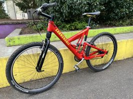 Cannondale Super V400 V-Brake Mountainbike rot guter Zustand