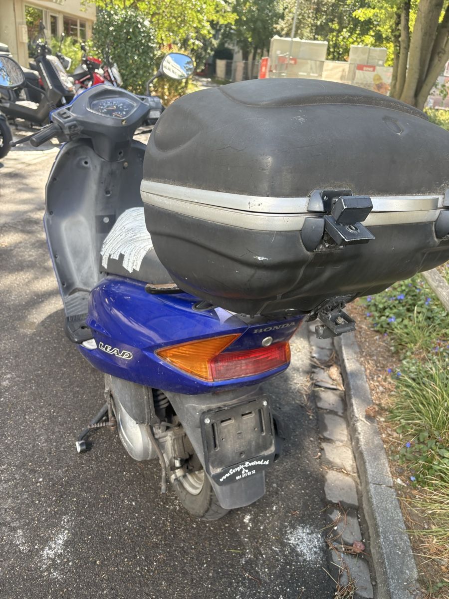 Honda Scooter: Honda SCV 100 Lead – Usato da Basel venduto da Rikardo_1979 7
