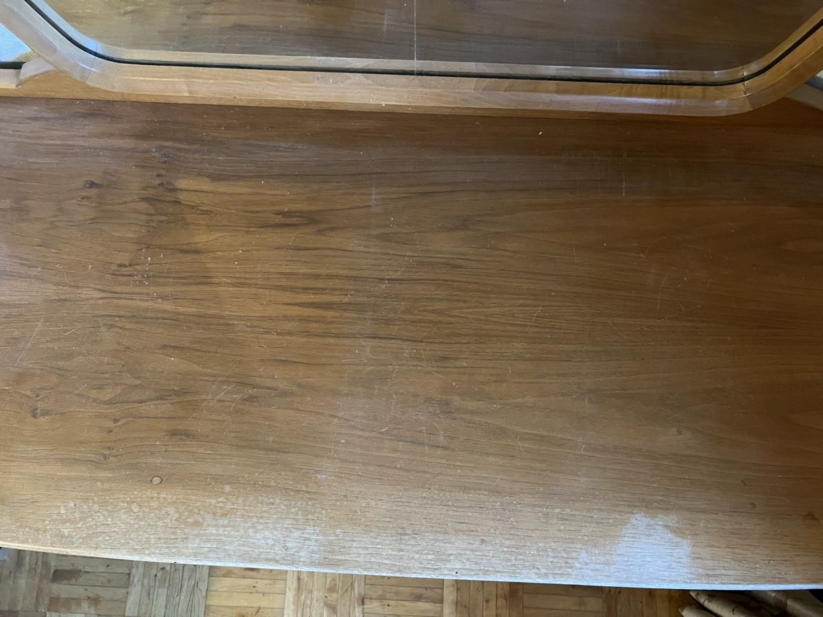 Tavoli da trucco: Coiffeuse de chambre à coucher avec miroir – Usato da Epalinges venduto da jpe_2twg 1