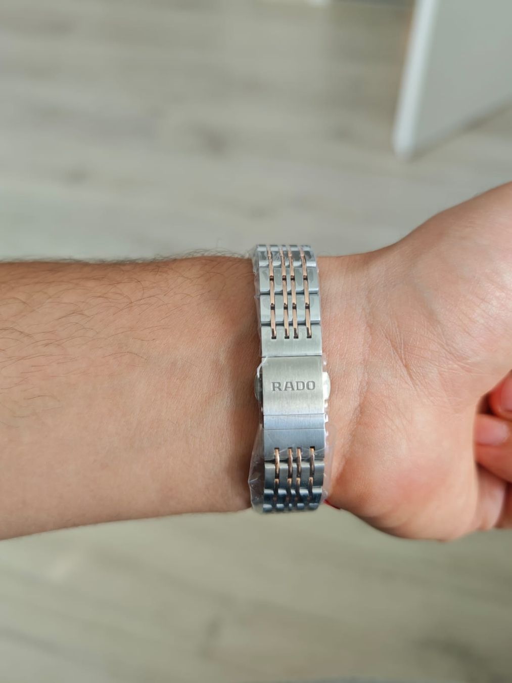 Rado Orologi: Rado Coupole Classic Moonphase Diamonds- New – Nuovo e nell'imballaggio originale da Herzogenbuchsee venduto da Neuwertiges1 3