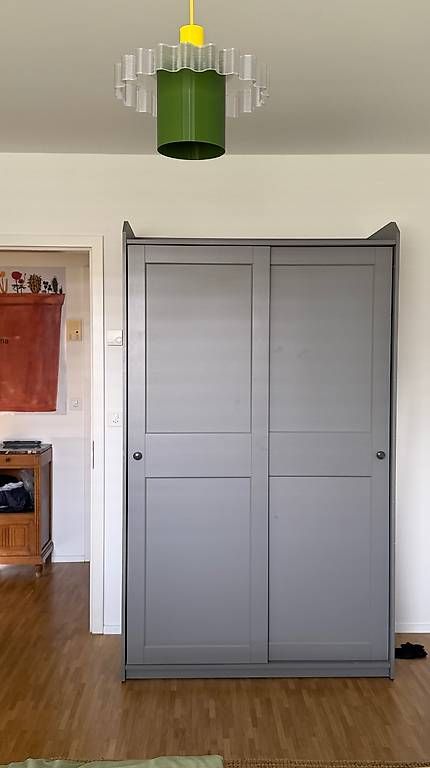 Ikea Armadi: Kleiderschrank IKEA Hauga Grau – Usato da Zürich venduto da cj8055