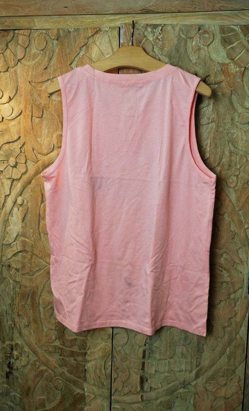 Top: Tanktop "salty water heals everything" – Usato da Wettingen venduto da JasminL92 1