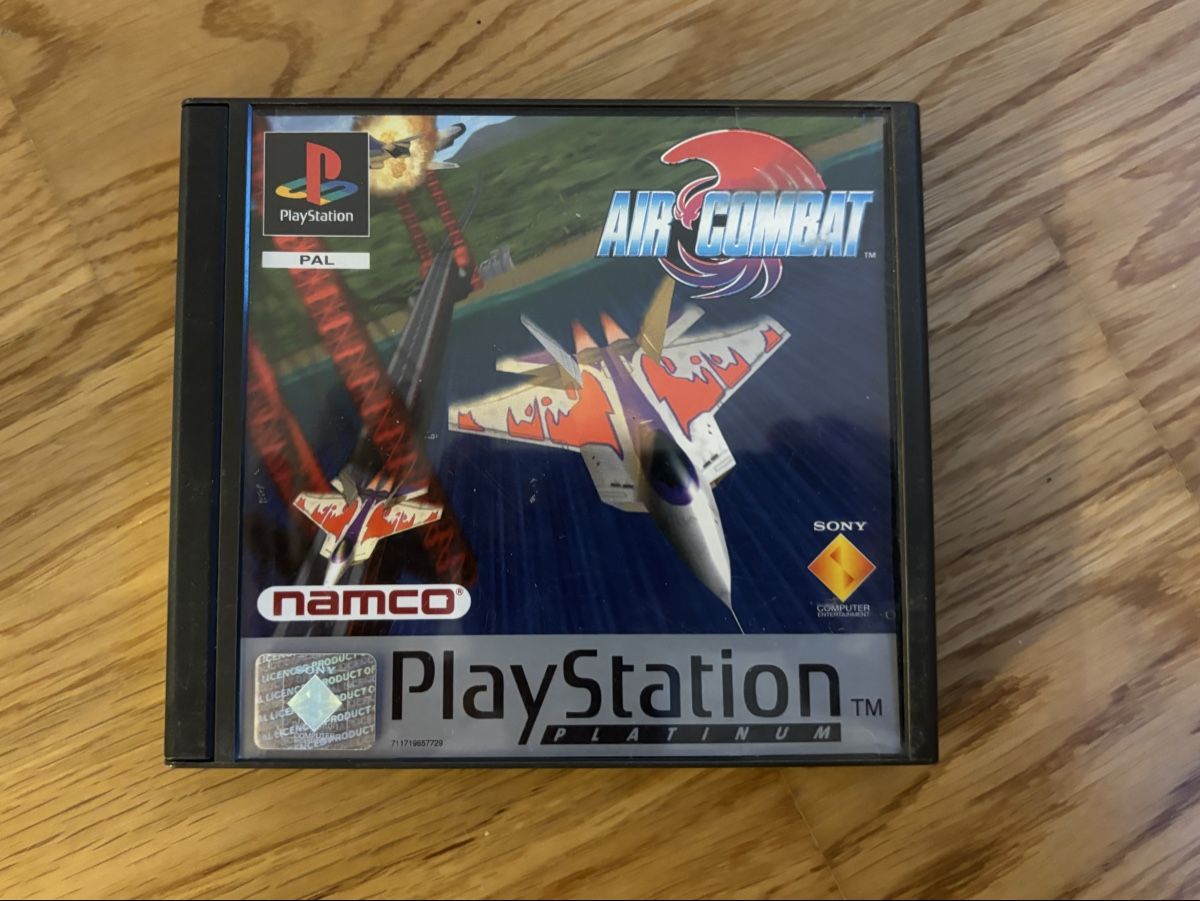 Jeux: PS (PAL) - Air Combat – D'occasion à Widen par mxpx_1981