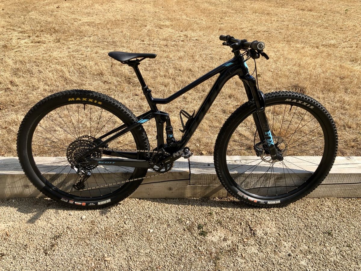 Scott Velos: TOP Scott Spark Contessa - S – Gebraucht aus La Sarraz von Furka-Pass