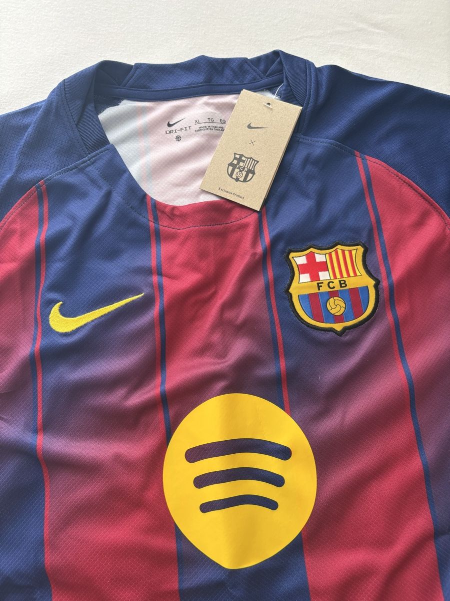 Canottiere & Pantaloni: Football t-shirt – Nuovo e nell'imballaggio originale da Siebnen venduto da jad_s8p7 2