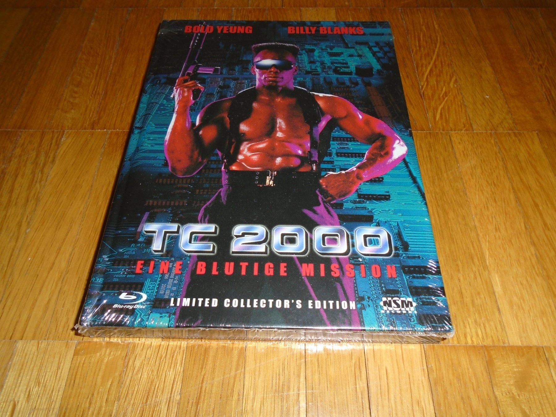 Tutti i DVDs: TC 2000 - Eine blutige Mission - MEDIABOOK - A - UNCUT – Nuovo e nell'imballaggio originale da Basel venduto da havsok