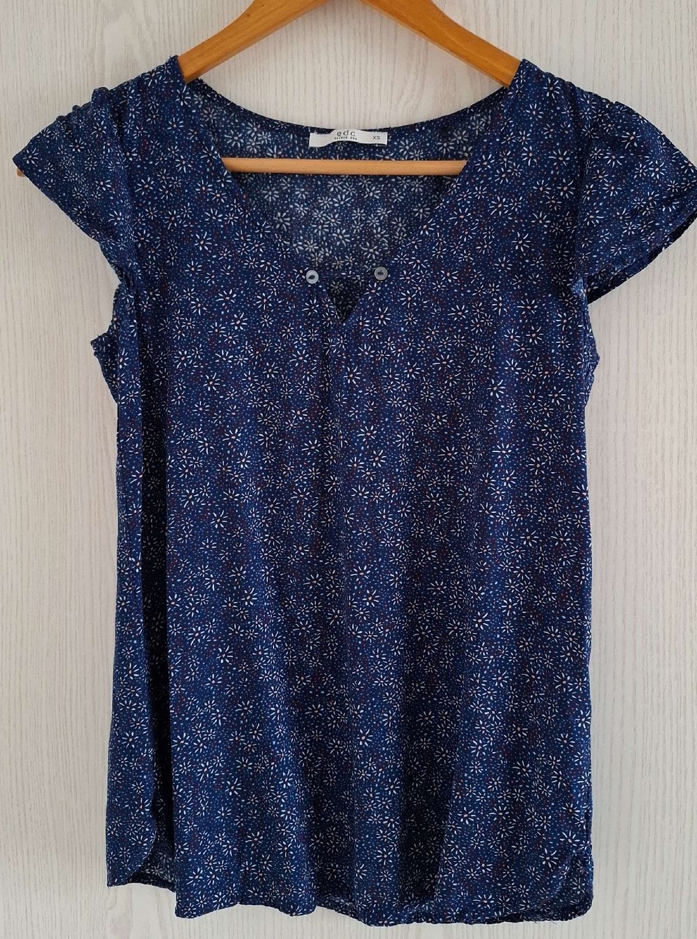 Esprit Camicette: Sommerliche Esprit Bluse mit Blumenmuster, Grösse XS, – Usato da Kaisten venduto da mesca11