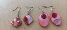 2x Mother of Pearl earrings