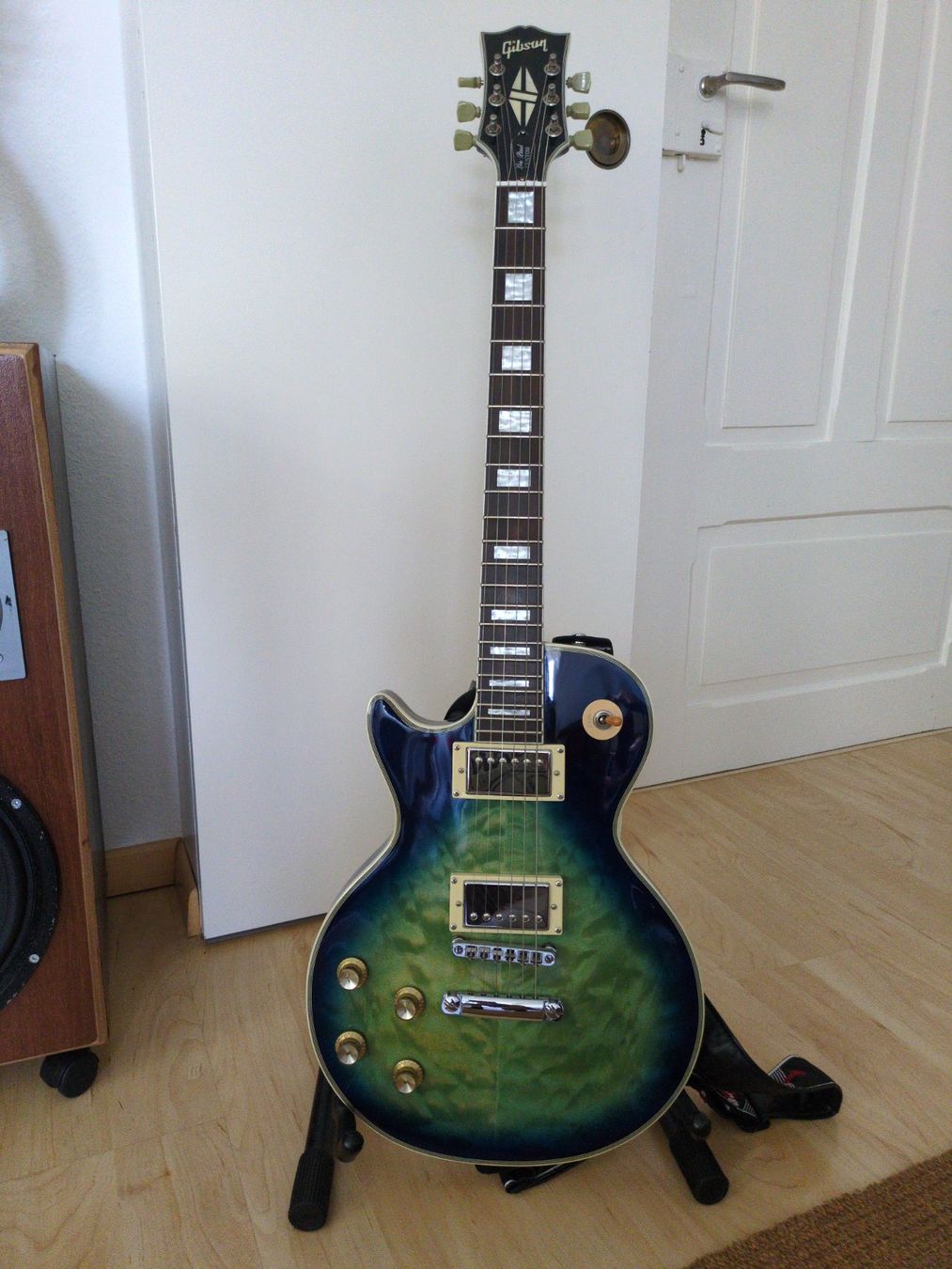 Strumenti musicali: Gitarre linkshänder lefthand – Usato da Lyss venduto da pet_69c5